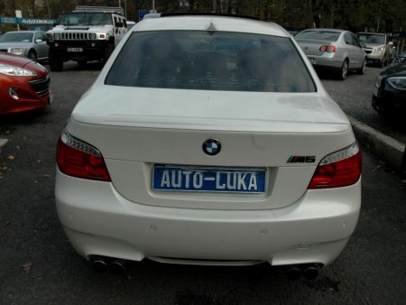 BMW M5, 2005 - pohled č. 5