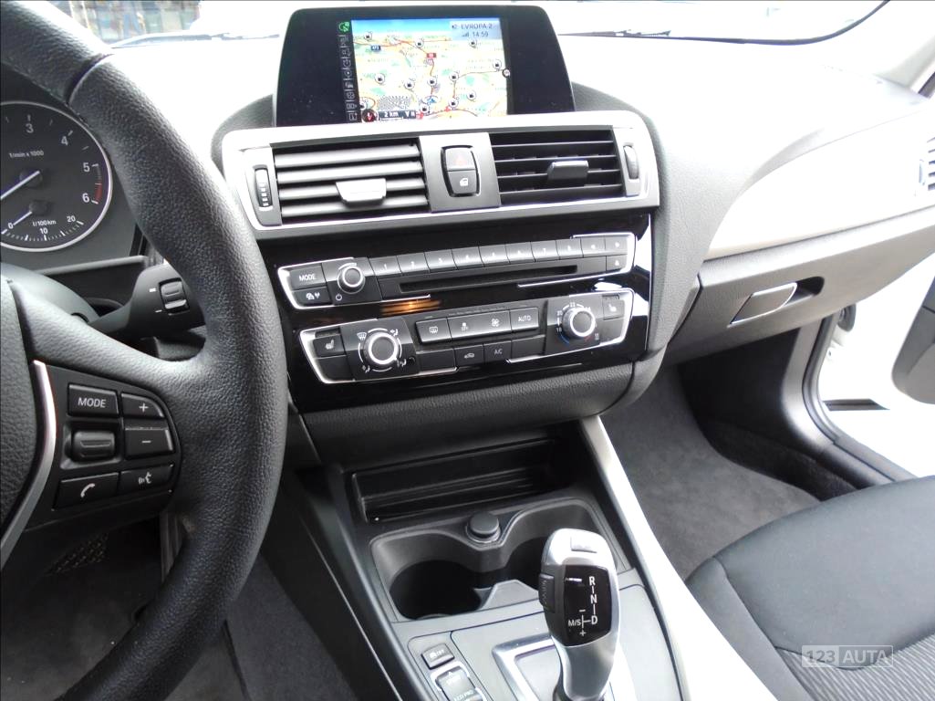 BMW Řada 1, 2015 - pohled č. 10