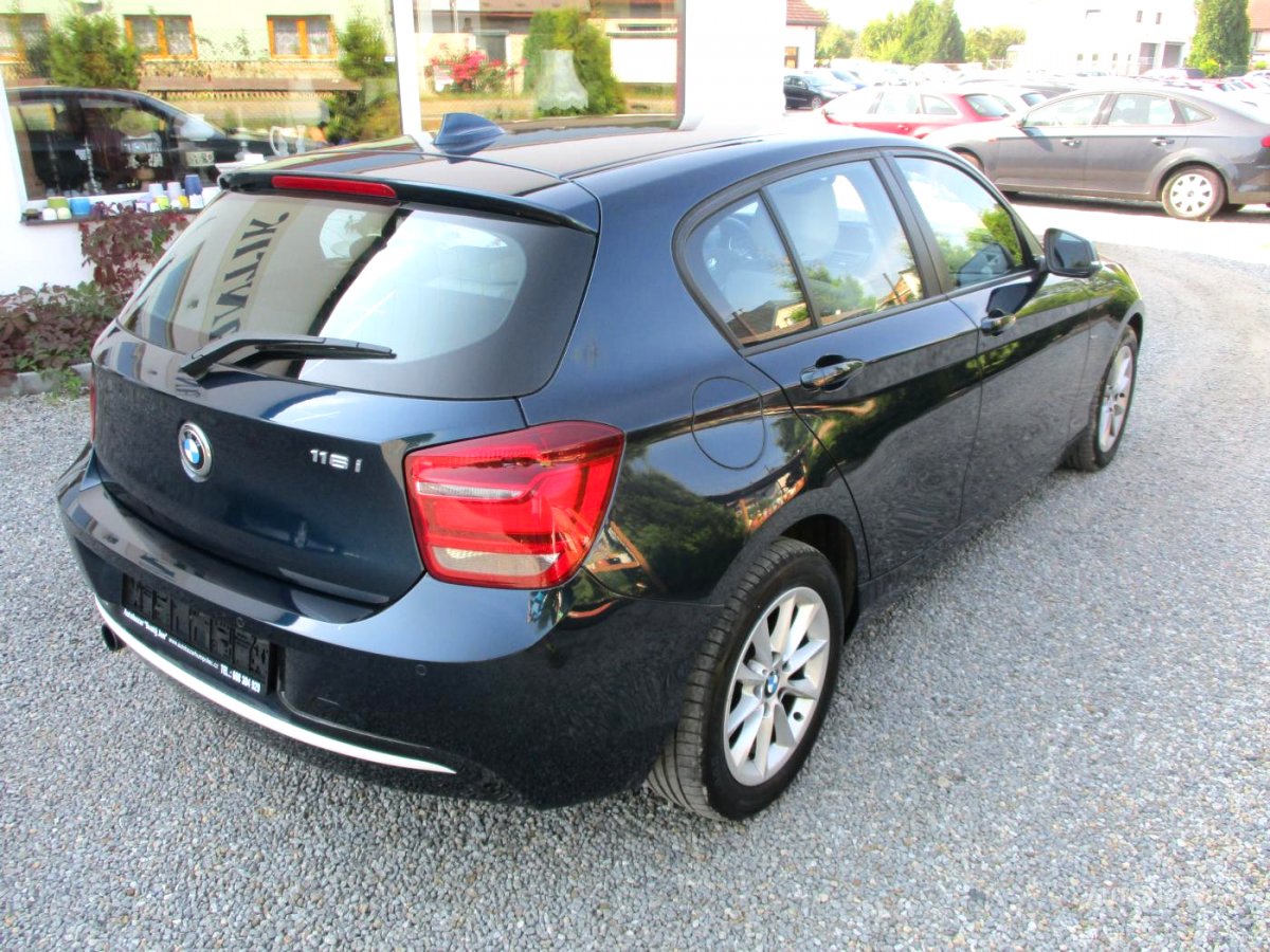 BMW Řada 1, 2011 - pohled č. 3