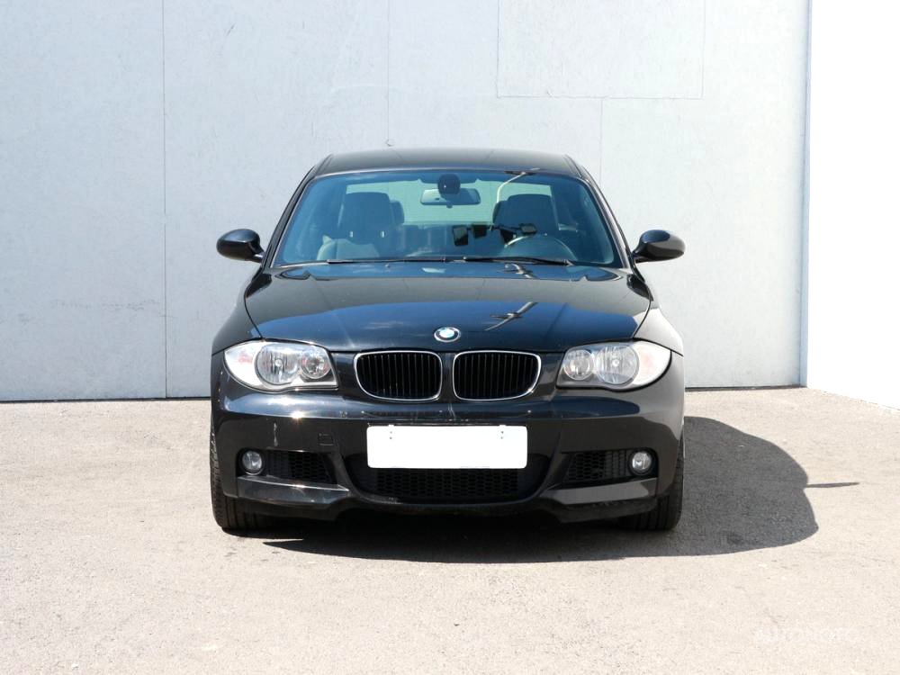 BMW Řada 1, 2010 - pohled č. 2