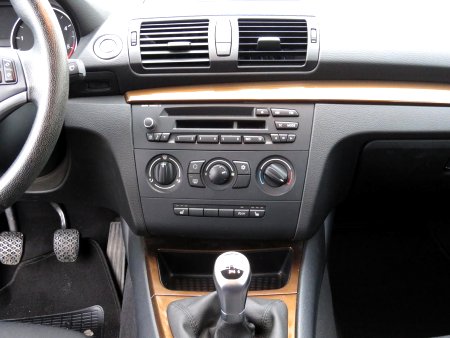 BMW Řada 1, 2010 - pohled č. 13