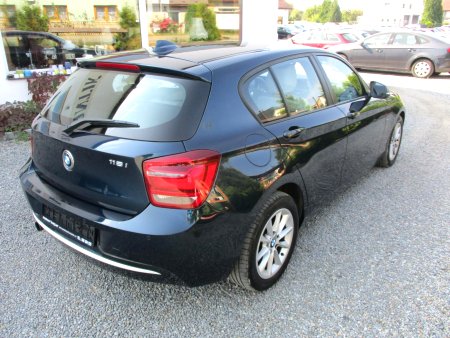 BMW Řada 1, 2011 - pohled č. 3