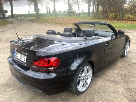 BMW Řada 1, 2011 - pohled č. 2