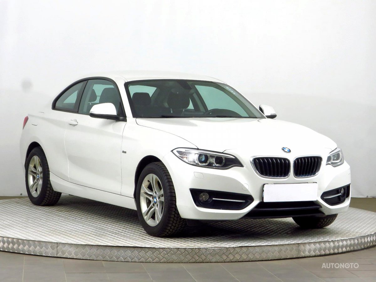 BMW Řada 2, 2015 - celkový pohled