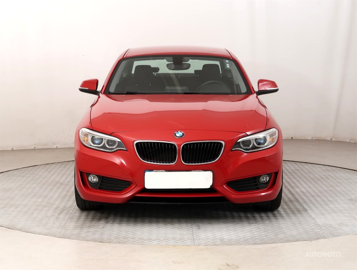 BMW Řada 2, 2015 - pohled č. 2