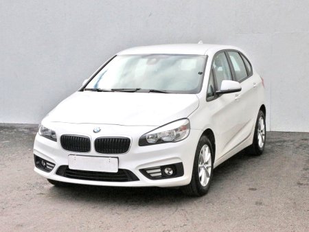 BMW Řada 2, 2016 - pohled č. 3