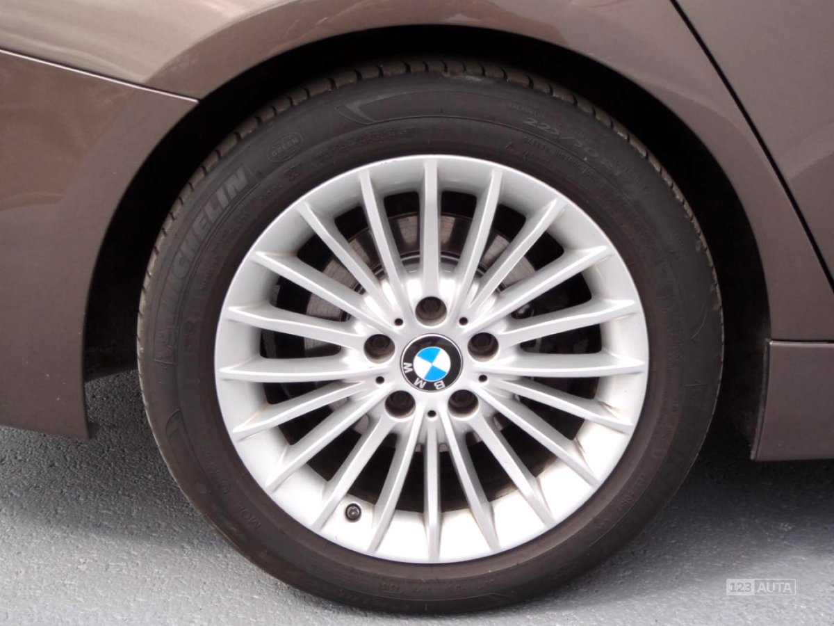 BMW Řada 3, 2014 - pohled č. 28