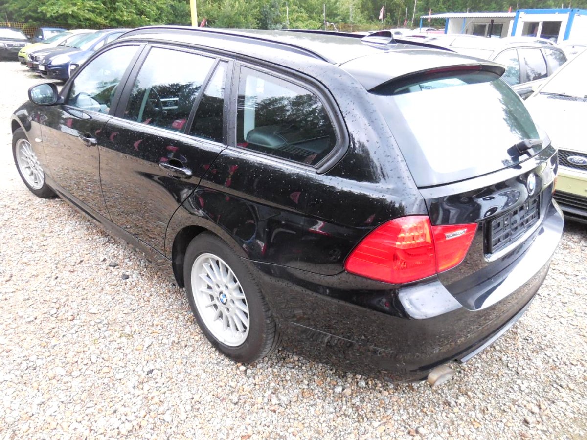 BMW Řada 3, 2009 - pohled č. 5