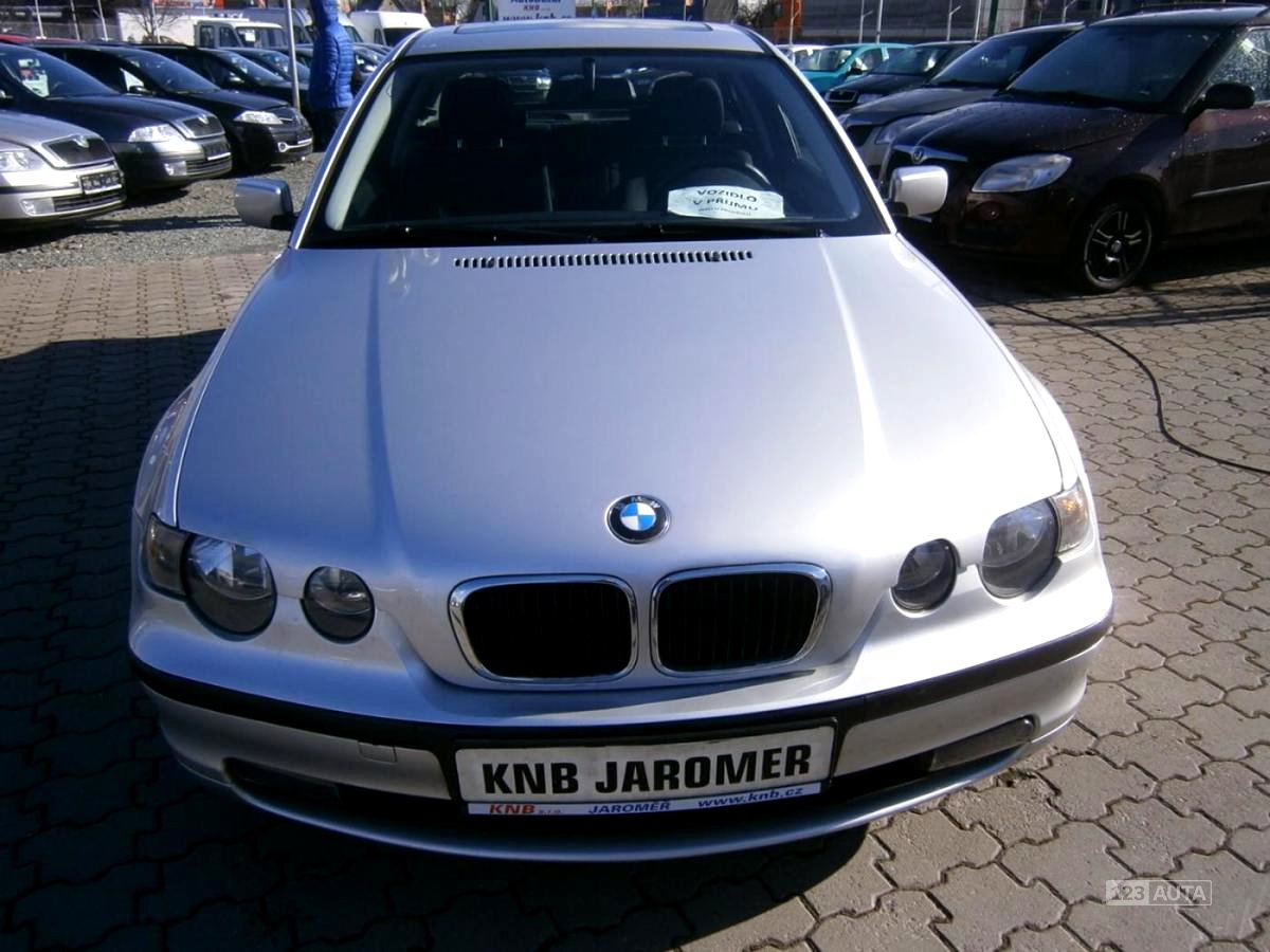 BMW Řada 3, 2002 - pohled č. 5