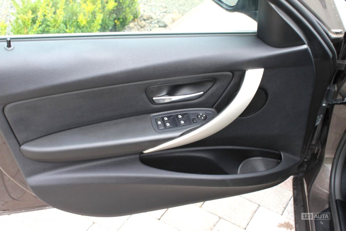 BMW Řada 3, 2014 - pohled č. 18