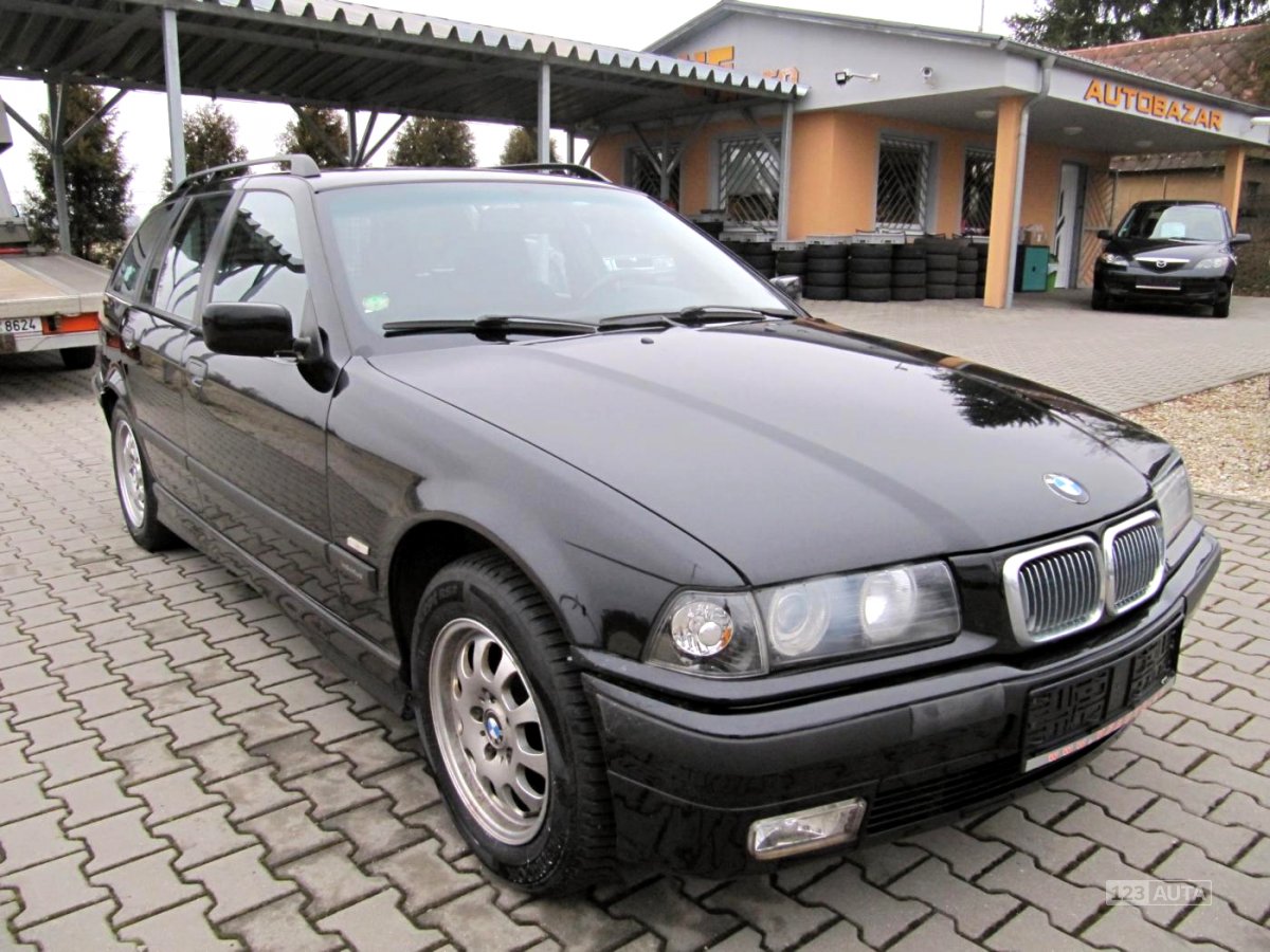 BMW Řada 3, 1998 - pohled č. 3