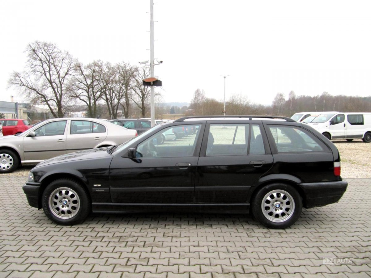 BMW Řada 3, 1998 - pohled č. 4