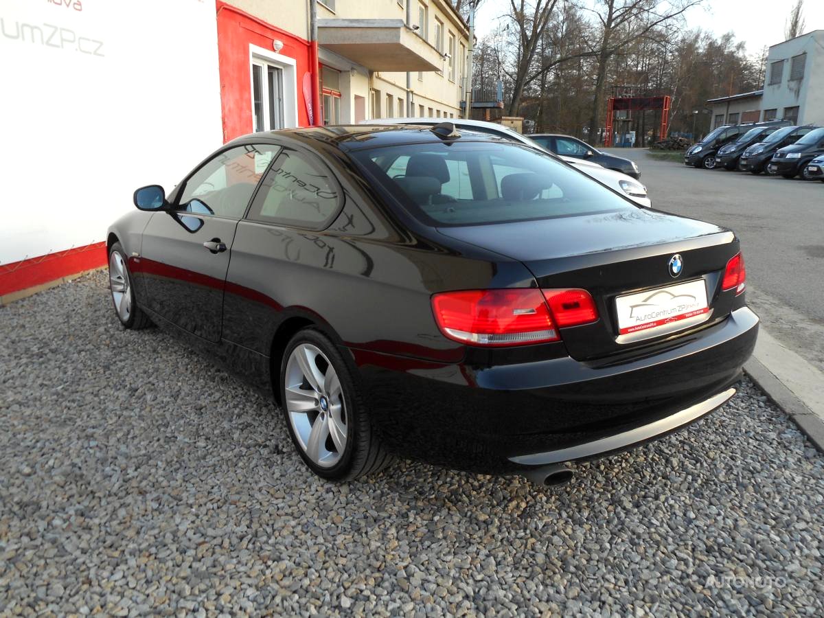 BMW Řada 3, 2010 - pohled č. 3