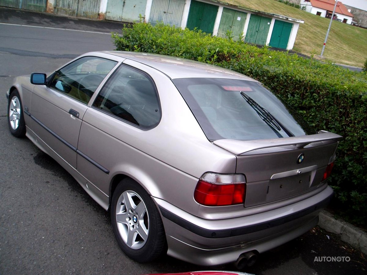 BMW Řada 3, 1996 - pohled č. 3