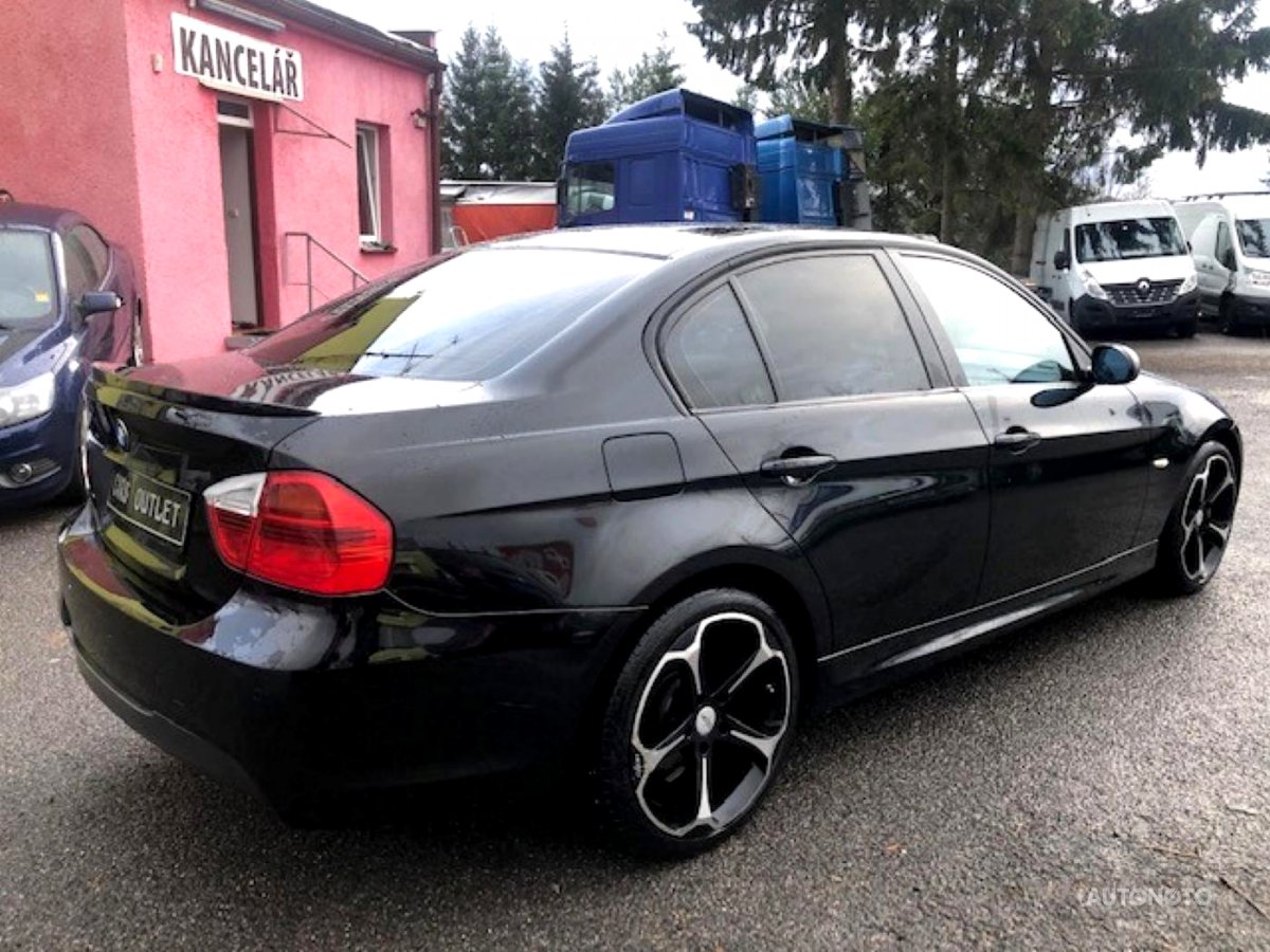 BMW Řada 3, 2008 - pohled č. 5