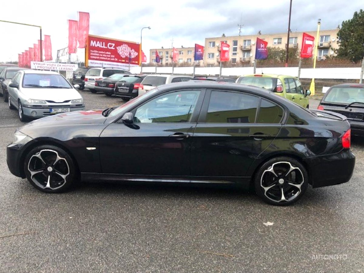 BMW Řada 3, 2008 - pohled č. 8