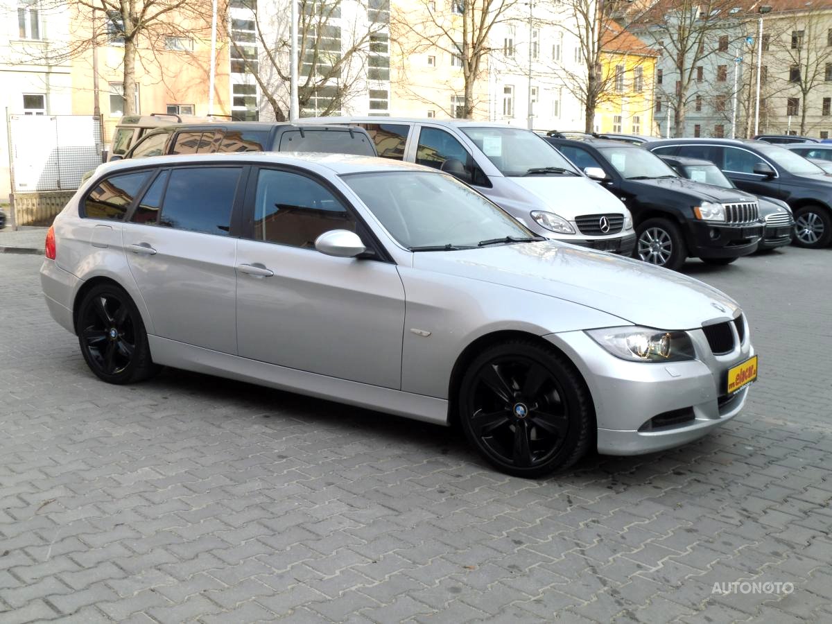 BMW Řada 3, 2007 - pohled č. 2