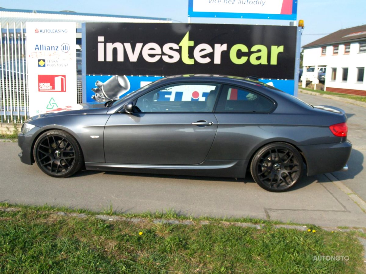 BMW Řada 3, 2012 - pohled č. 2