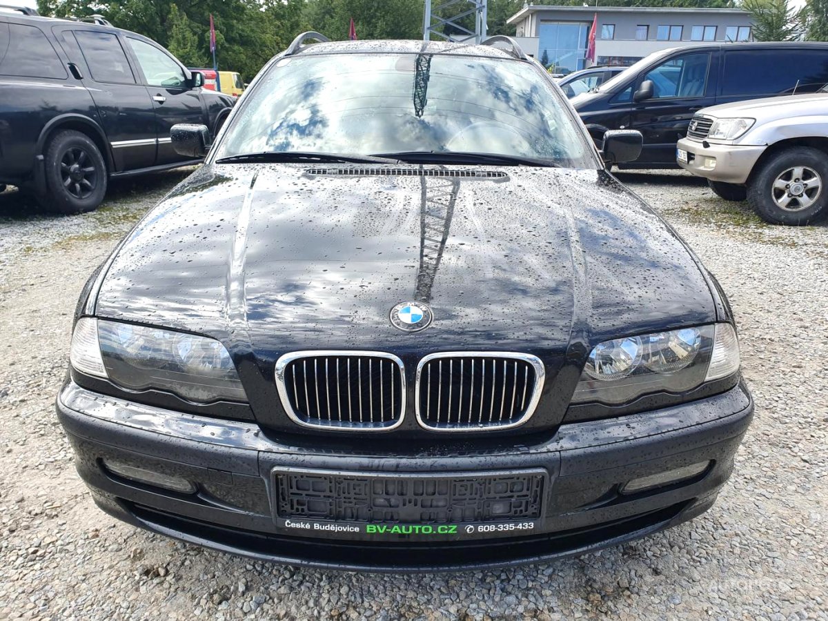 BMW Řada 3, 2001 - pohled č. 2