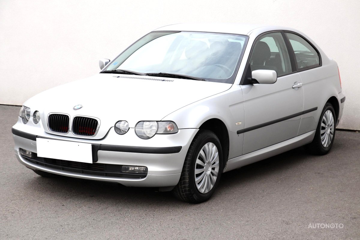 BMW Řada 3, 2003 - pohled č. 3