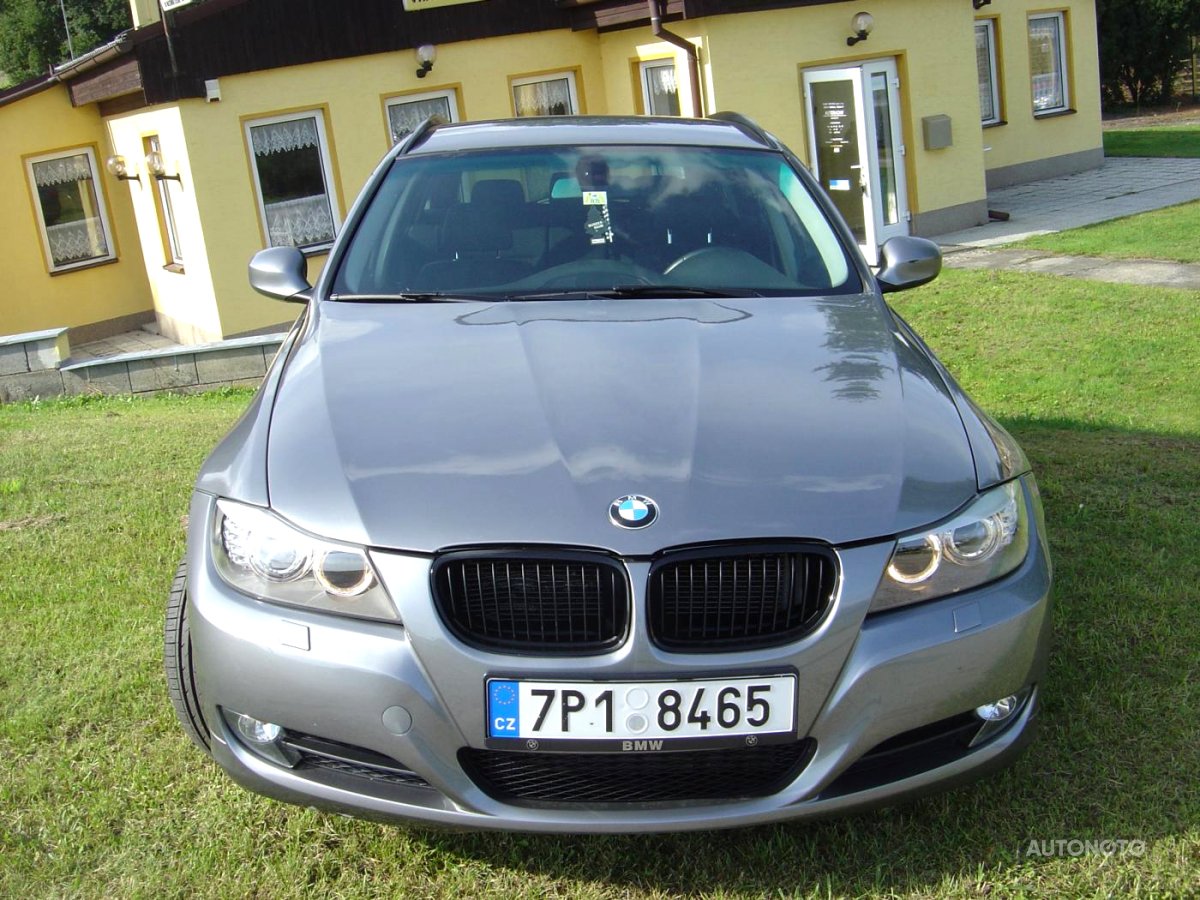 BMW Řada 3, 2012 - celkový pohled