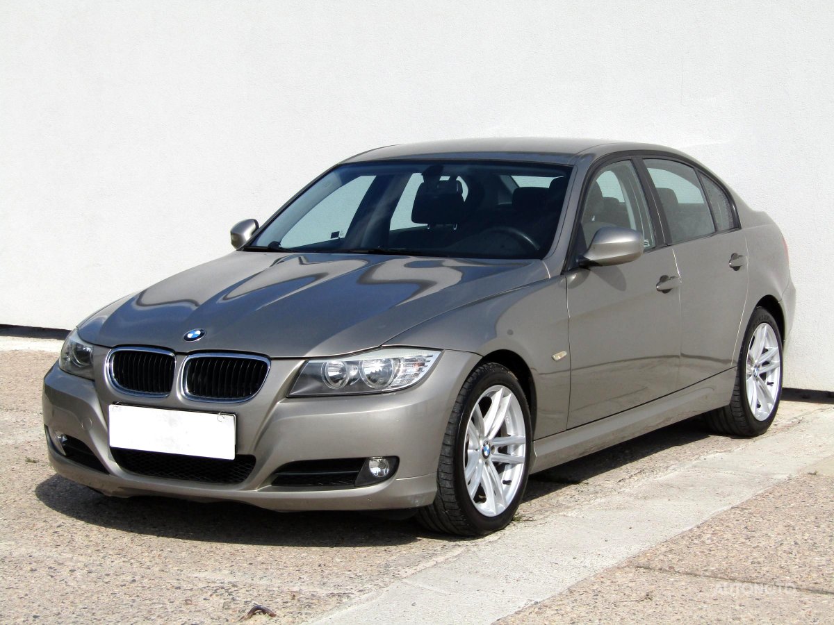 BMW Řada 3, 2008 - pohled č. 3
