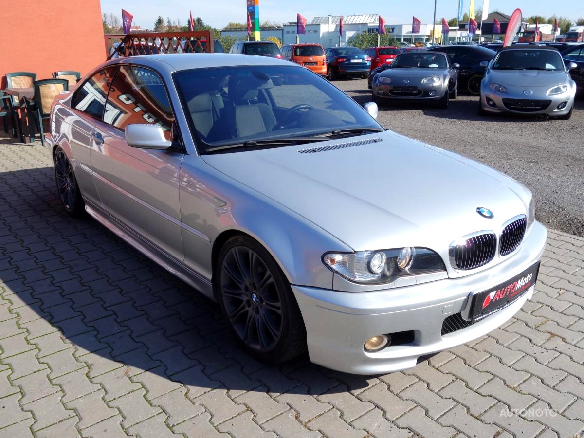 BMW Řada 3, 2004 - pohled č. 3