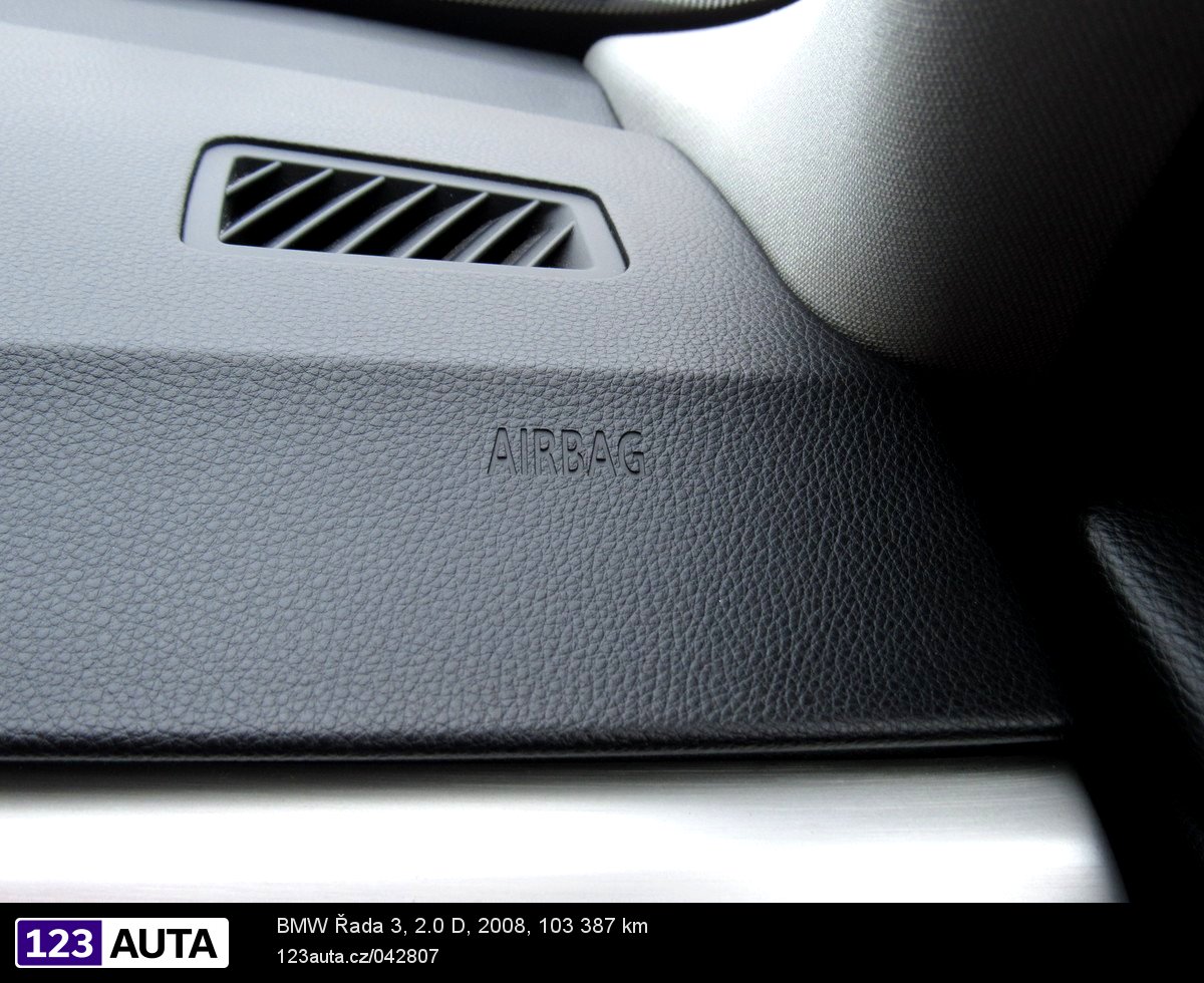 BMW Řada 3, 2008 - pohled č. 28