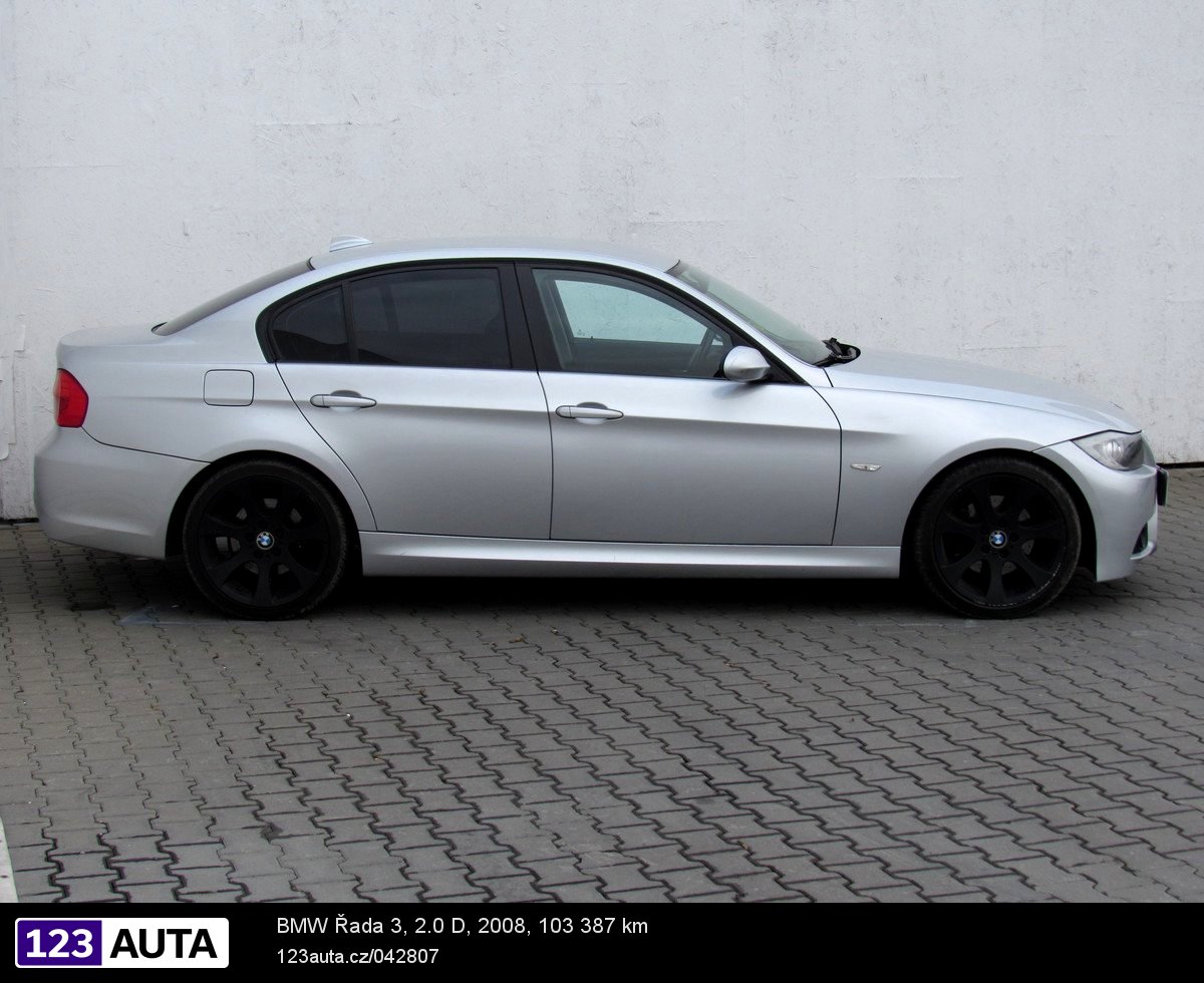 BMW Řada 3, 2008 - pohled č. 4