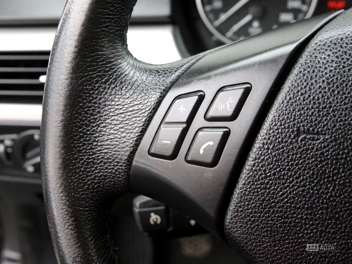 BMW Řada 3, 2007 - pohled č. 21