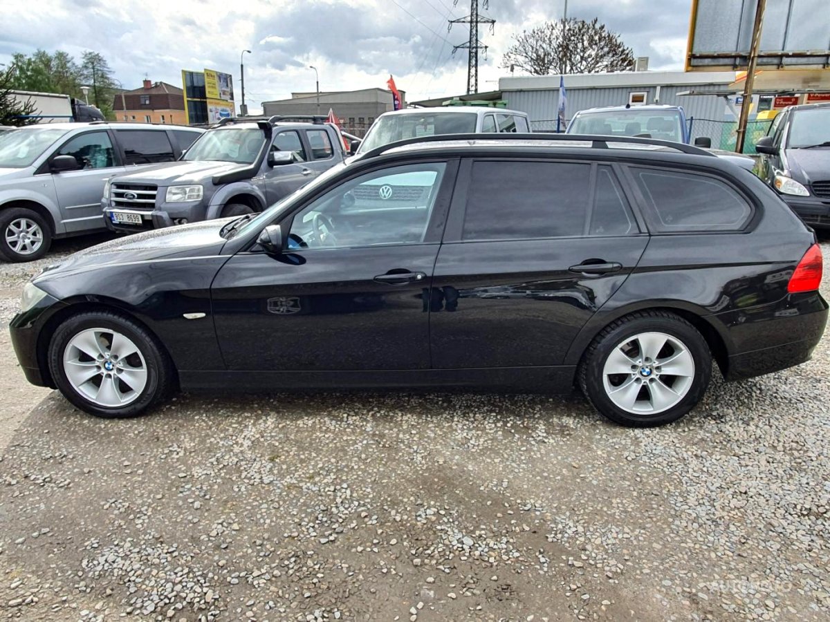 BMW Řada 3, 2008 - pohled č. 3