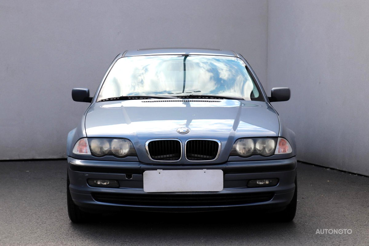 BMW Řada 3, 1999 - pohled č. 2