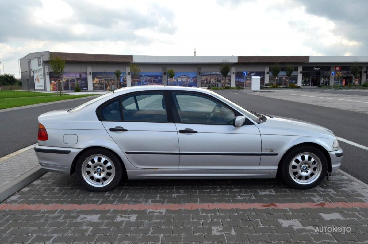 BMW Řada 3, 1999 - pohled č. 2