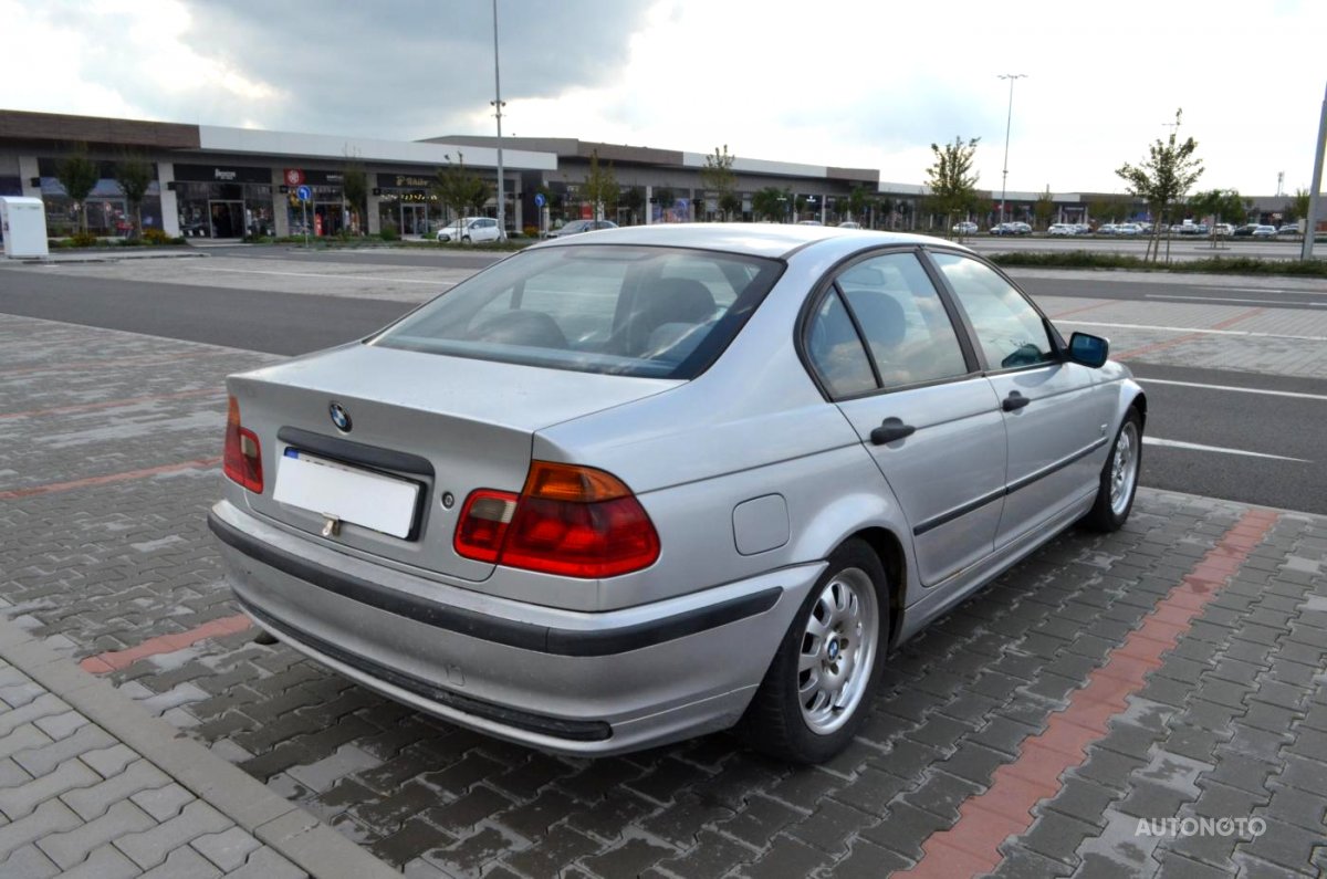 BMW Řada 3, 1999 - pohled č. 3
