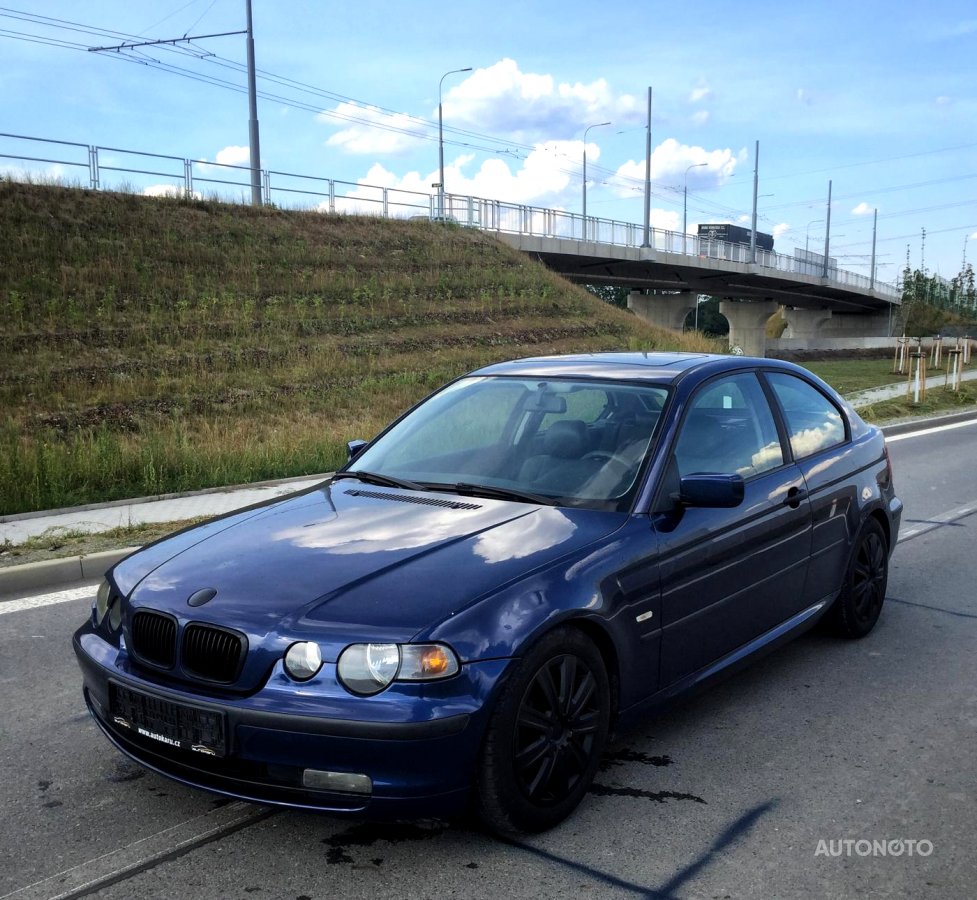 BMW Řada 3, 2003 - pohled č. 3