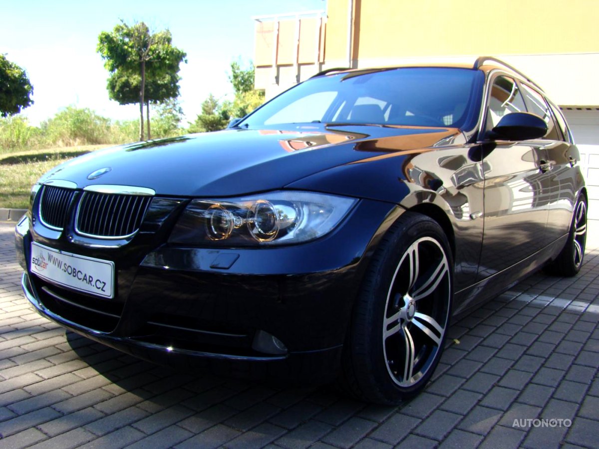 BMW Řada 3, 0 - celkový pohled