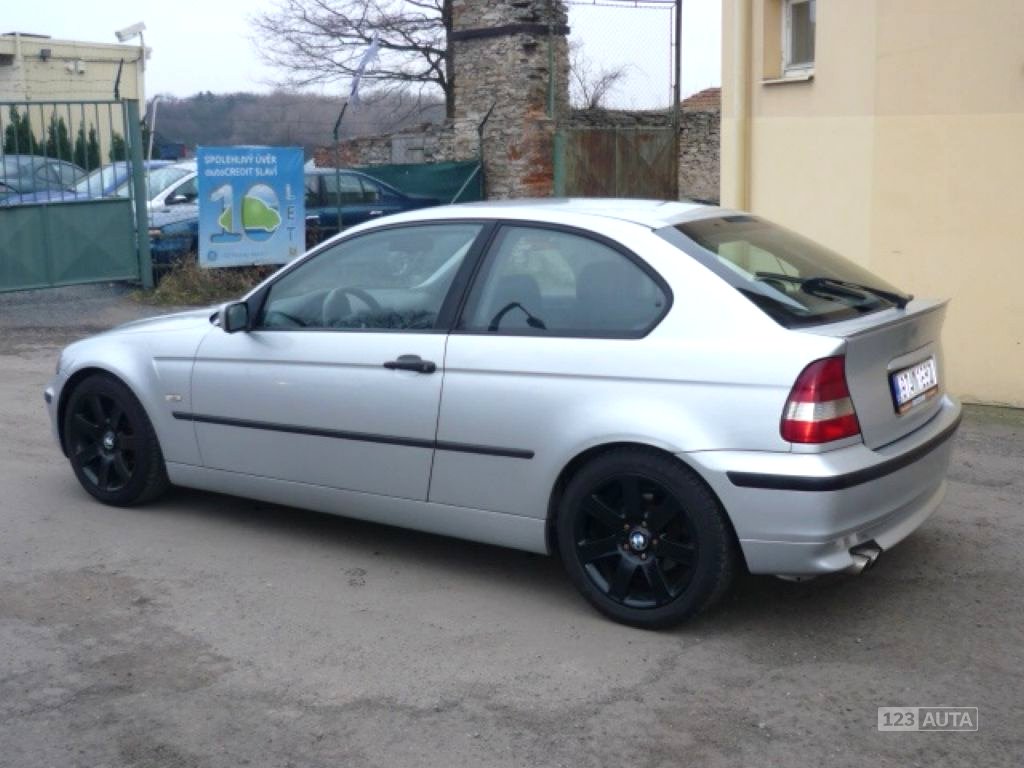 BMW Řada 3, 2003 - pohled č. 3