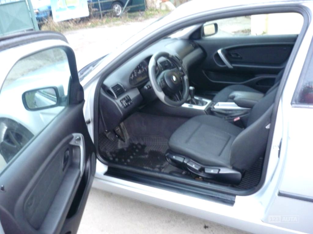 BMW Řada 3, 2003 - pohled č. 7