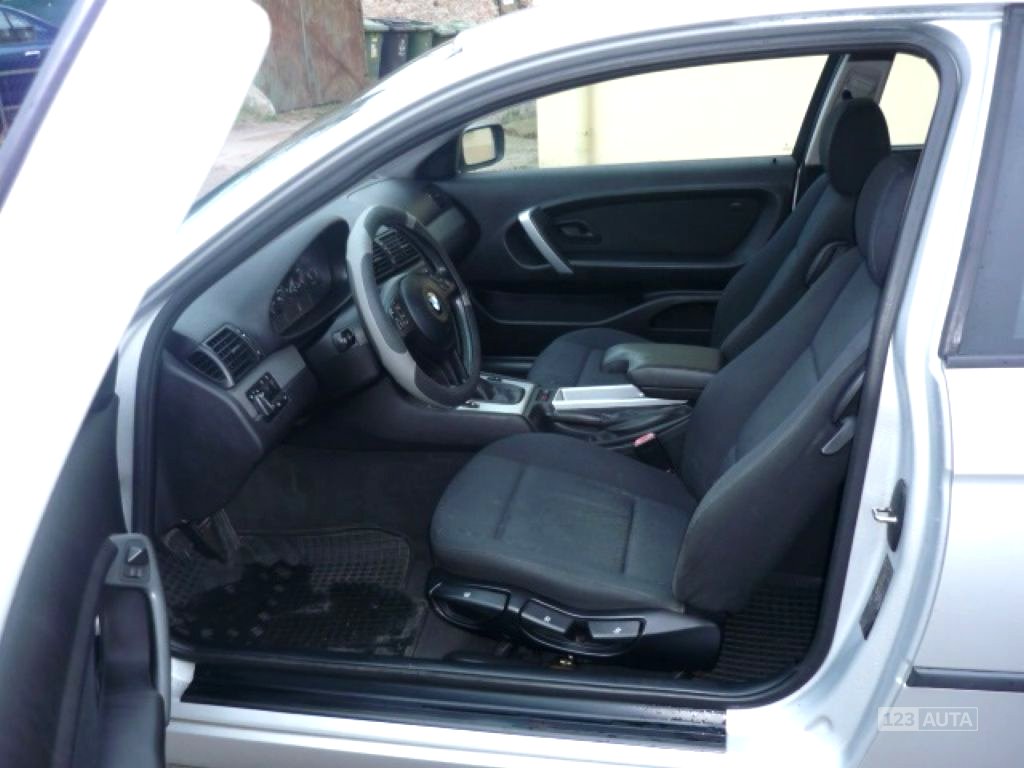 BMW Řada 3, 2003 - pohled č. 8