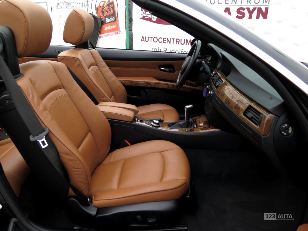 BMW Řada 3, 2007 - pohled č. 16