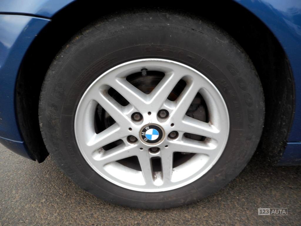 BMW Řada 3, 2001 - pohled č. 17