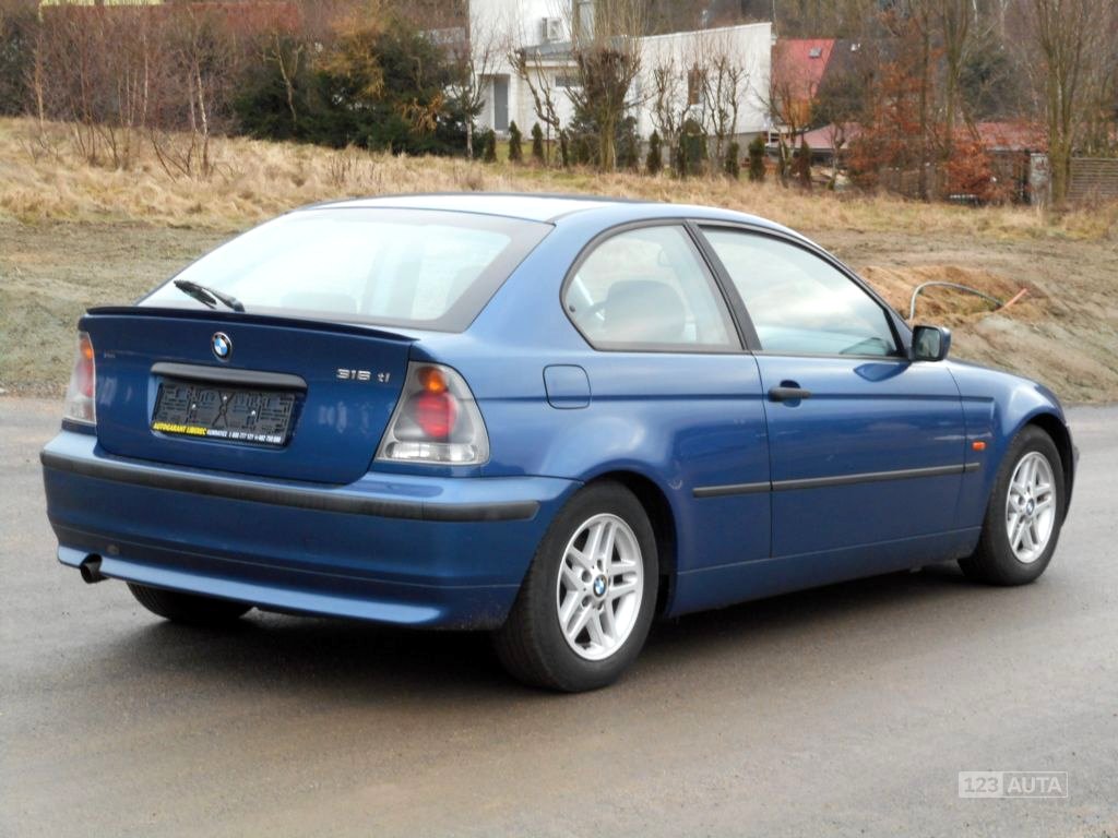 BMW Řada 3, 2001 - pohled č. 4
