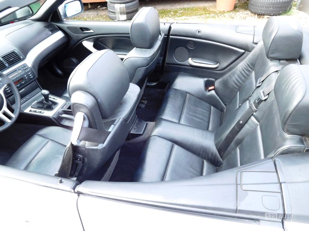 BMW Řada 3, 2004 - pohled č. 21