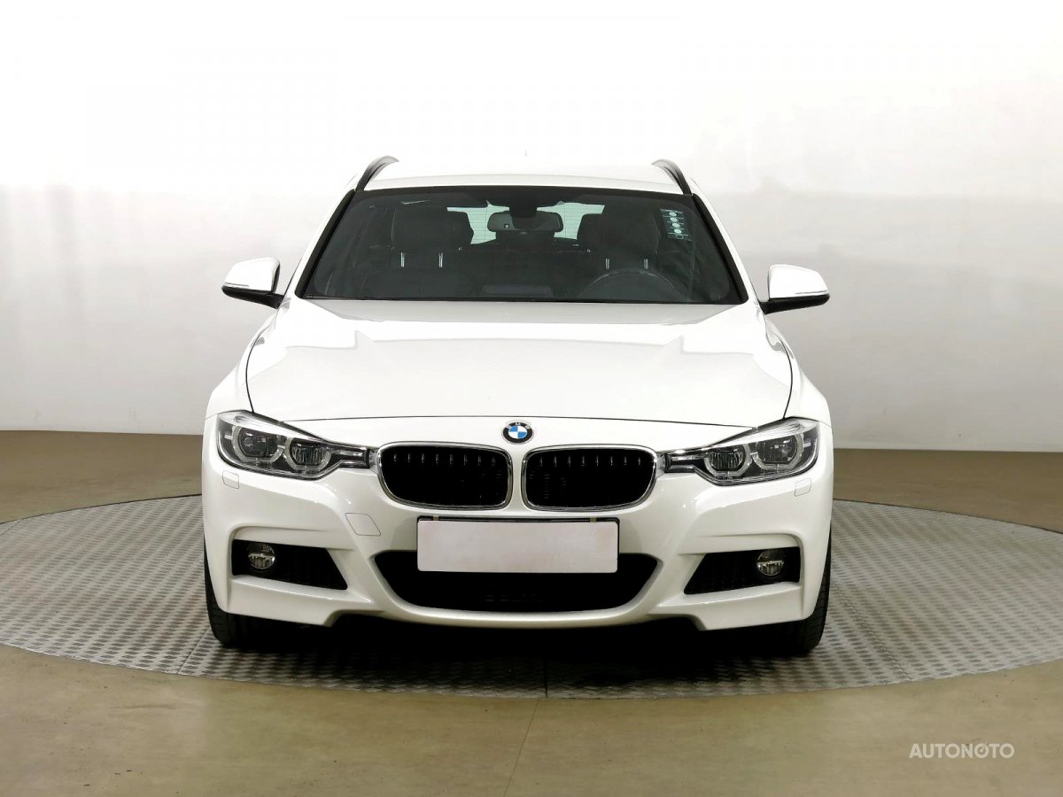 BMW Řada 3, 2018 - pohled č. 2