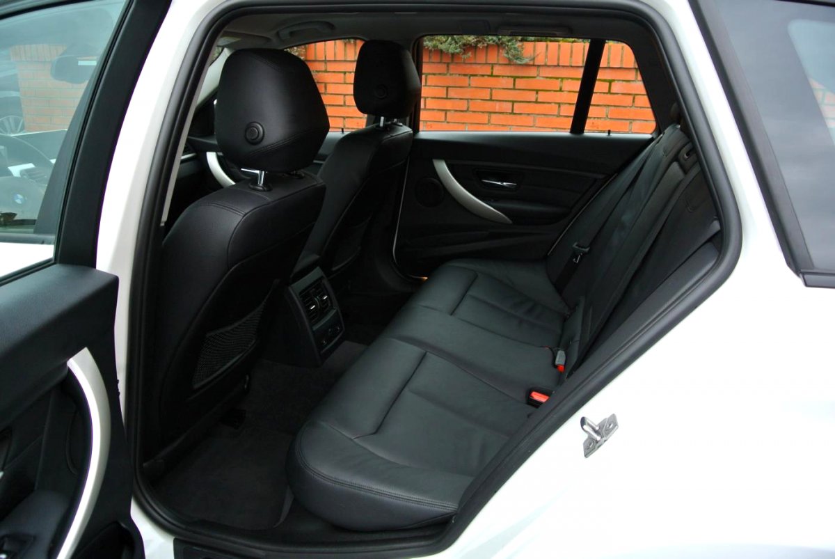 BMW Řada 3, 2013 - pohled č. 11