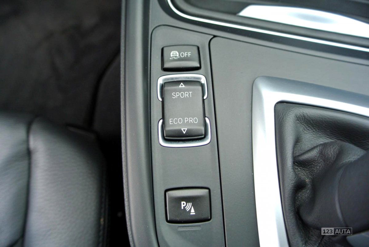 BMW Řada 3, 2013 - pohled č. 16