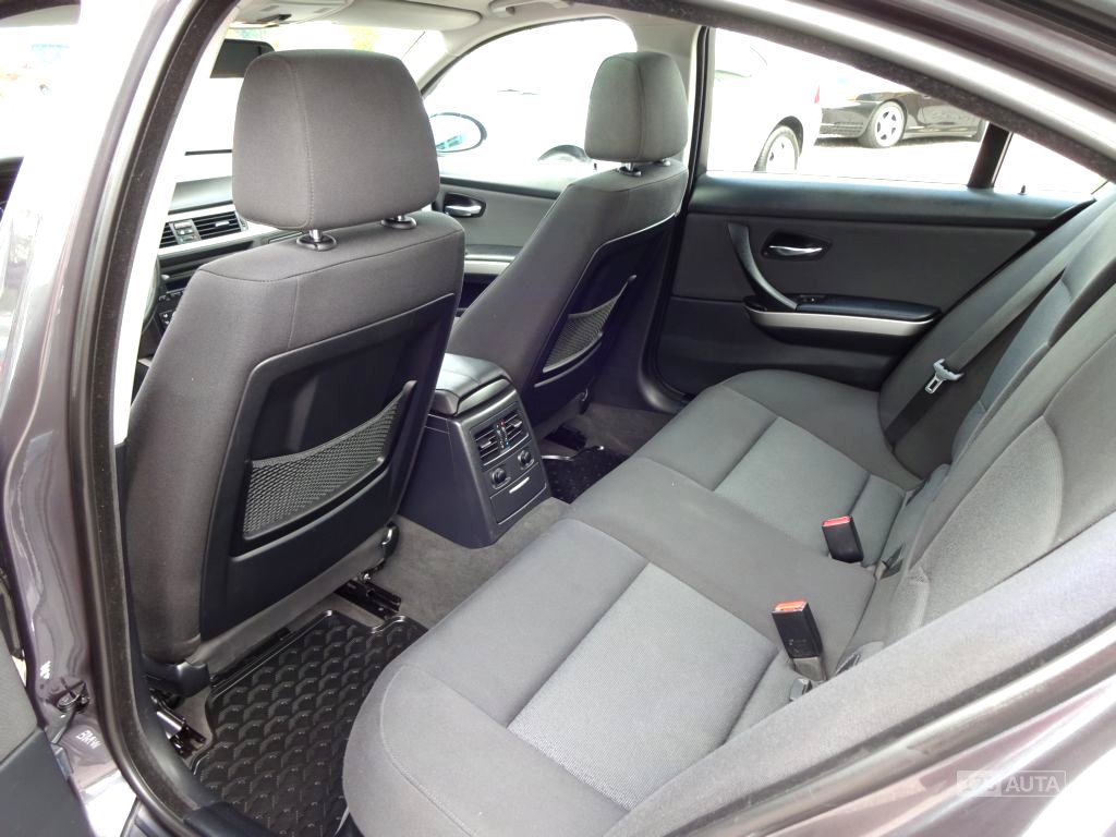 BMW Řada 3, 2007 - pohled č. 13