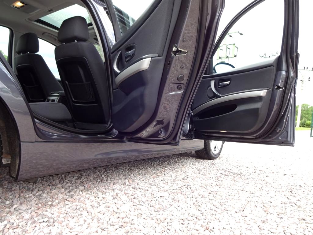 BMW Řada 3, 2007 - pohled č. 22