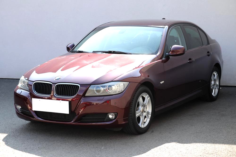 BMW Řada 3, 2010 - pohled č. 3