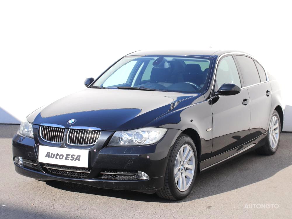 BMW Řada 3, 2006 - pohled č. 3